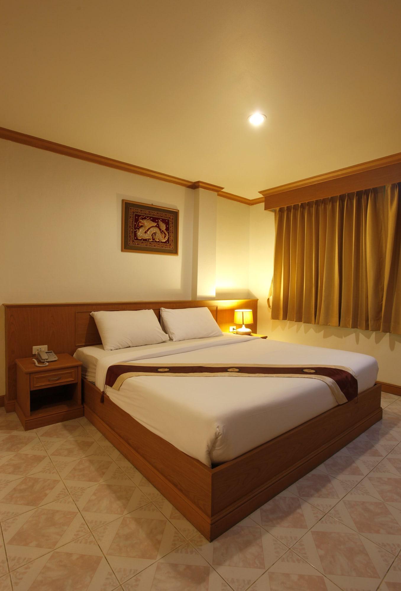 Casa Jip Guesthouse Patong Kültér fotó